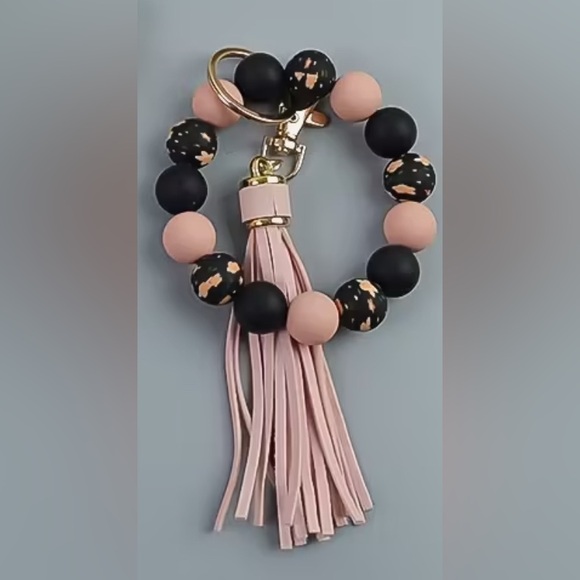 (1) Stylish Beaded Keychain with Tassel - Picture 1 of 1
